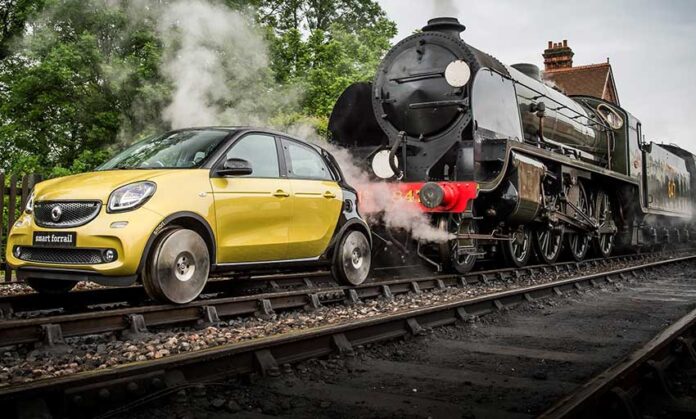Avrupa’nın göbeğine buradan araçları trenle götürmeyi hedefliyoruz