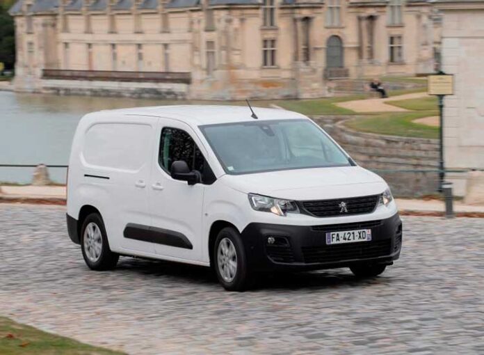 Yeni Peugeot Partner Van…