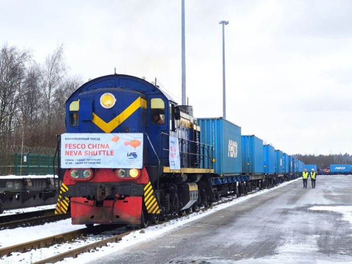 _FESCO_C__in_St.Petersburg__1_